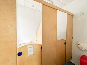 Photo 16- click for photo gallery